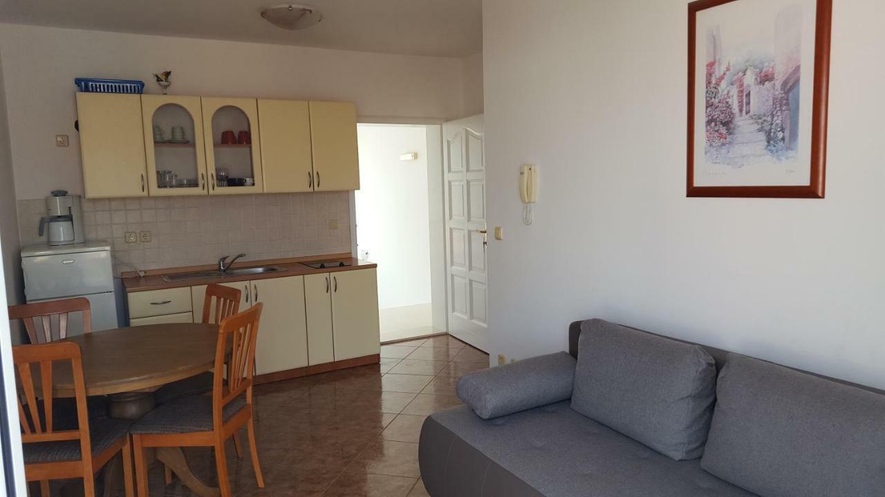 Appartement Zagi à Povljana Extérieur photo